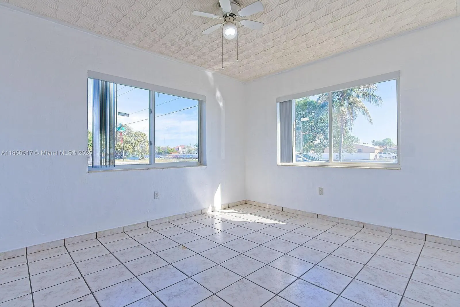 5700 NW 111th Ter