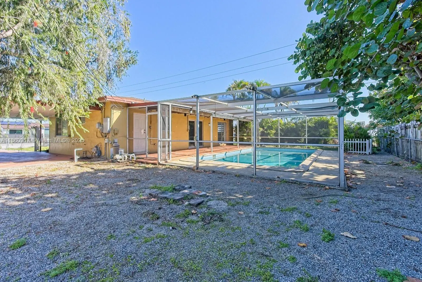 5700 NW 111th Ter