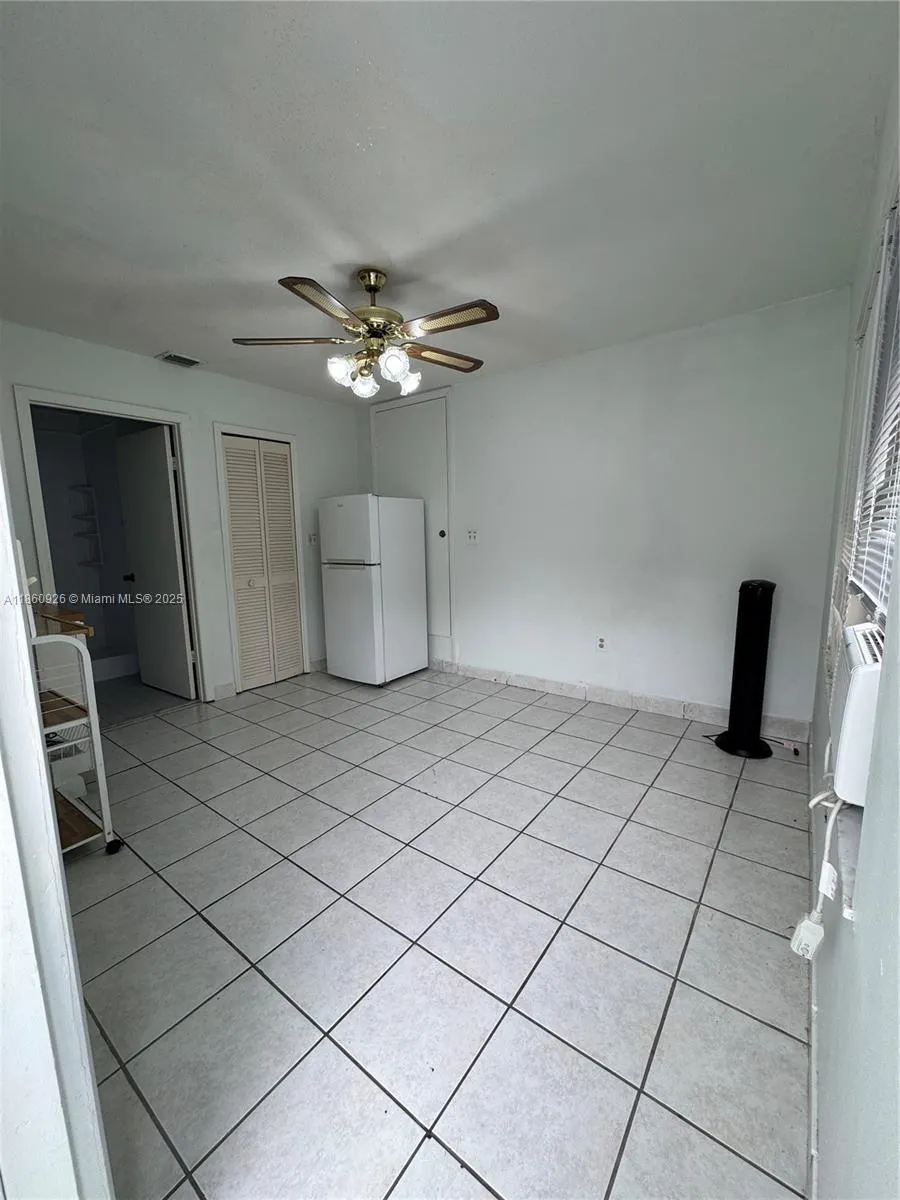 4341 SW 14th St