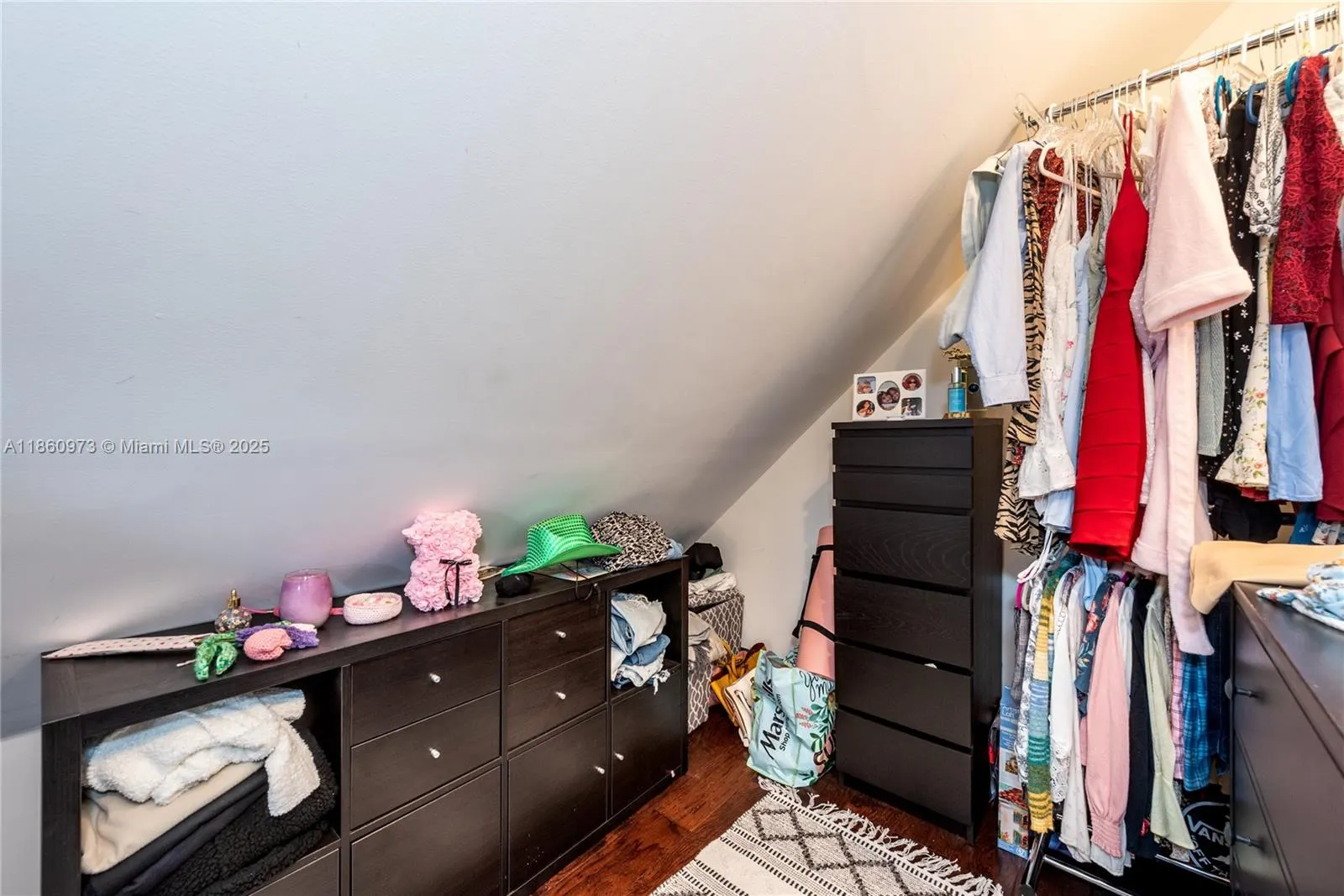 3621 VISCAYA CT