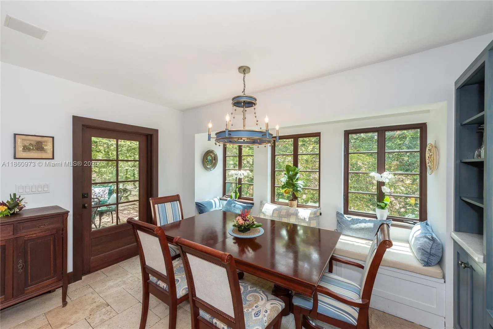3621 VISCAYA CT