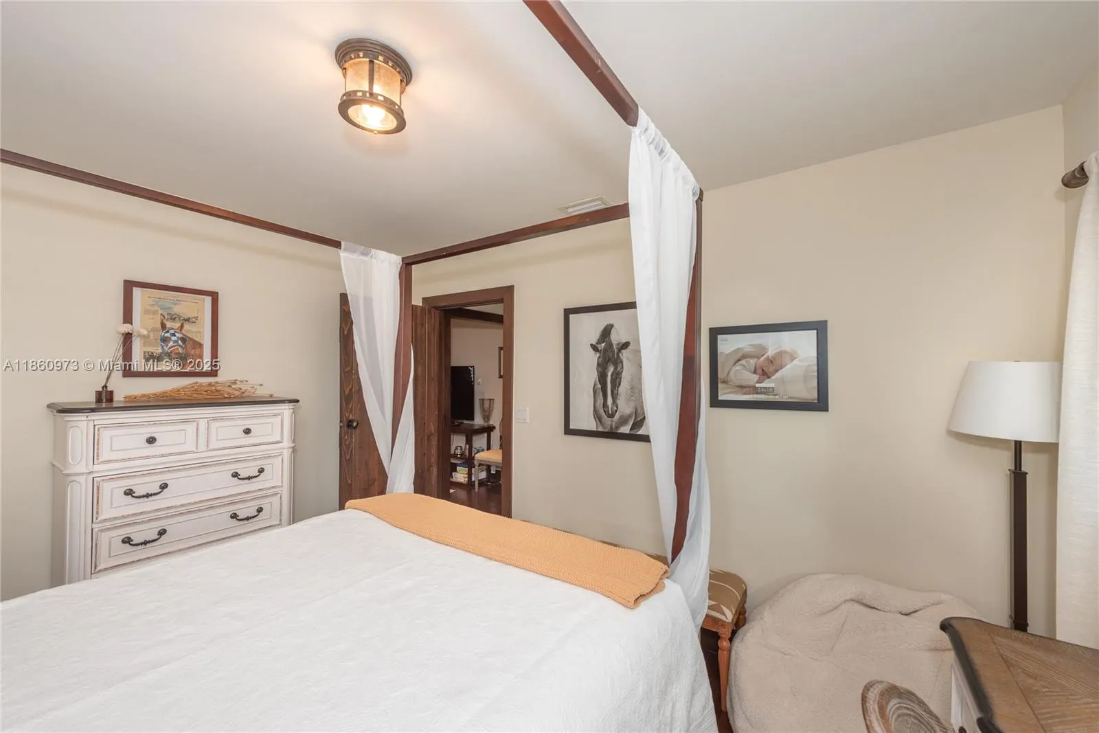 3621 VISCAYA CT
