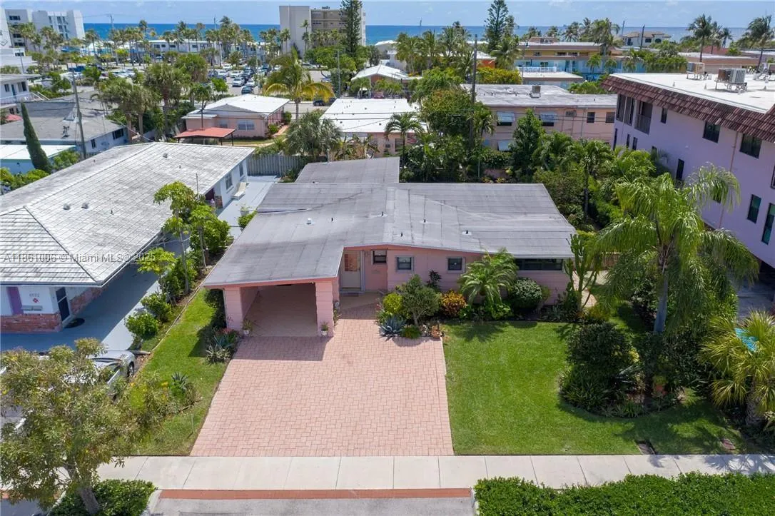 4628 Bougainvilla Dr