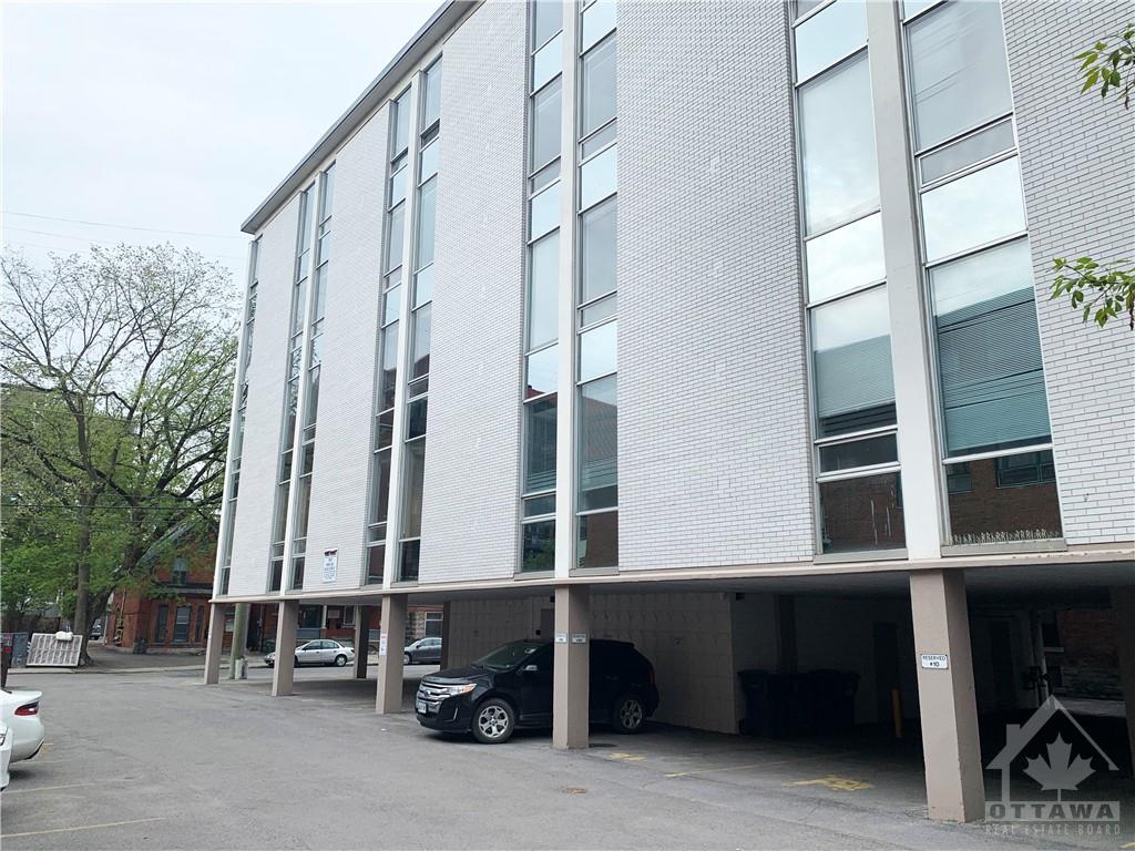 309 COOPER Street, #301