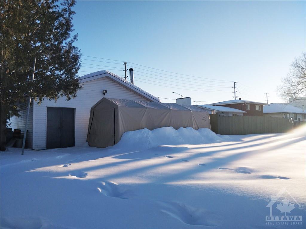 4305 INNES Road
