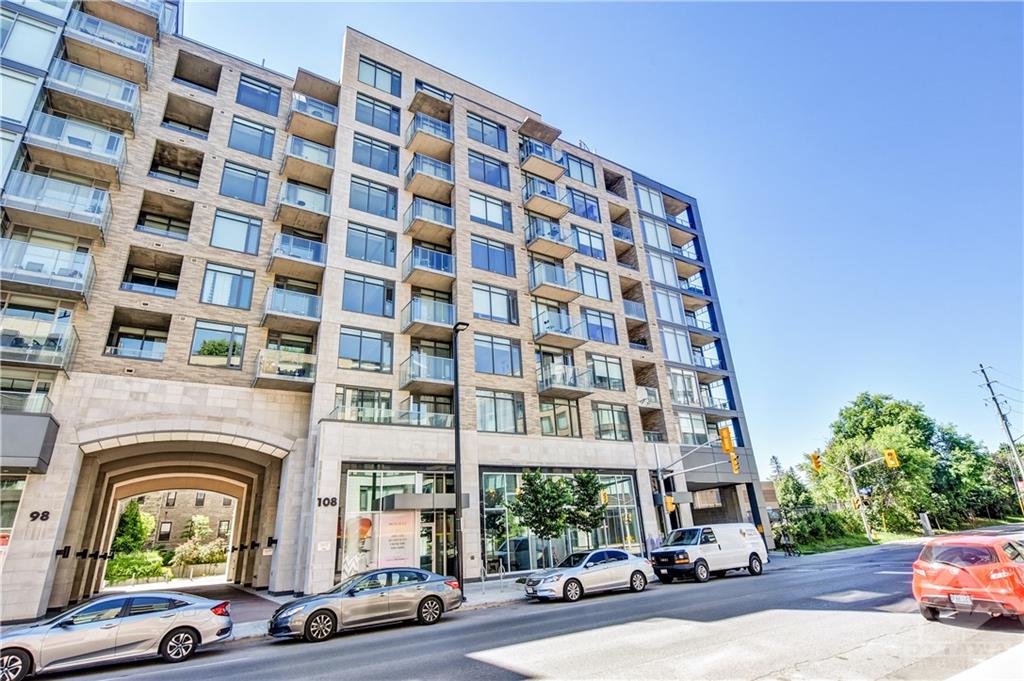 110 RICHMOND Road, #B