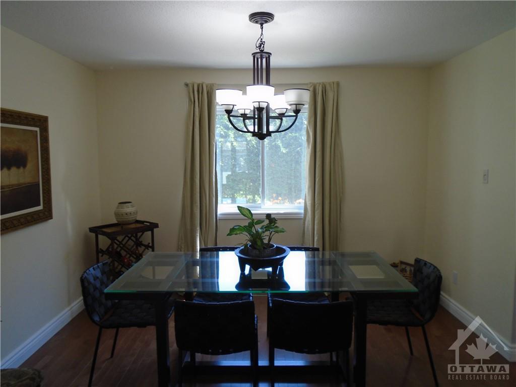 23 WATERTON Crescent