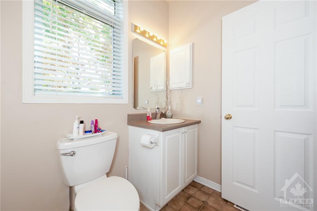 516 CHAPEL PARK Private