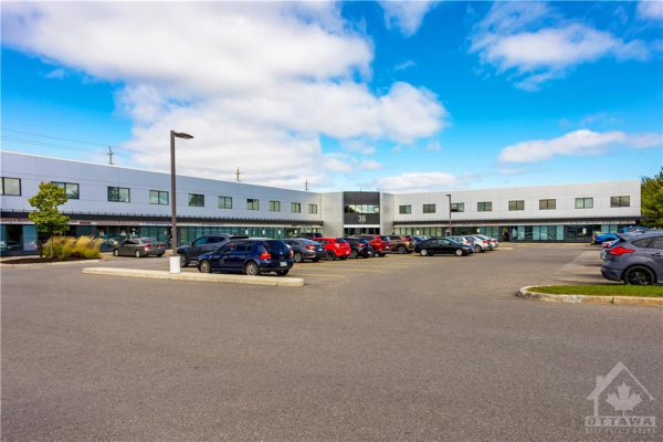 36 ANTARES Drive, Ottawa