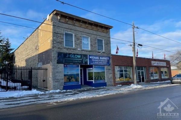 31-33 CLOTHIER Street E, Kemptville