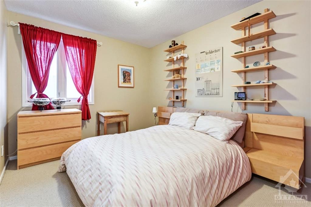 Listing 1325168 - Large Photo # 21
