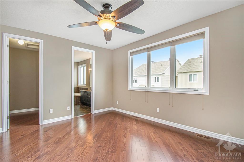 Listing 1325643 - Large Photo # 26