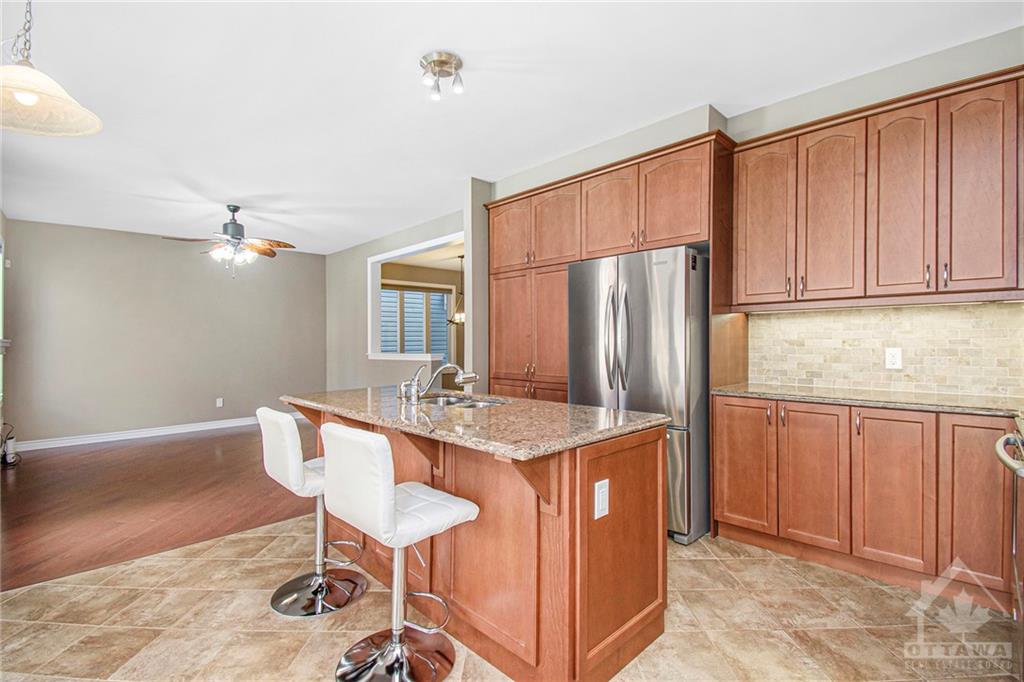 Listing 1325643 - Large Photo # 12