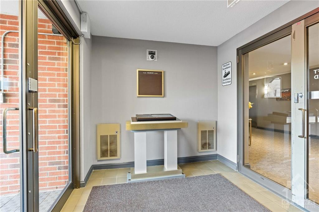 295 GILMOUR Street, #403