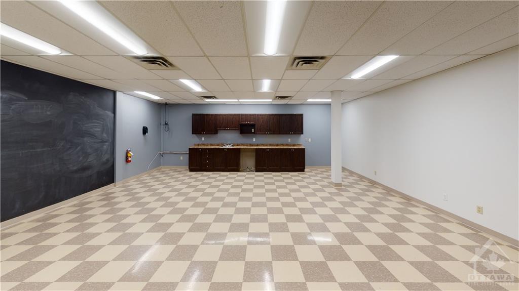 308 LEGGET Drive, #100