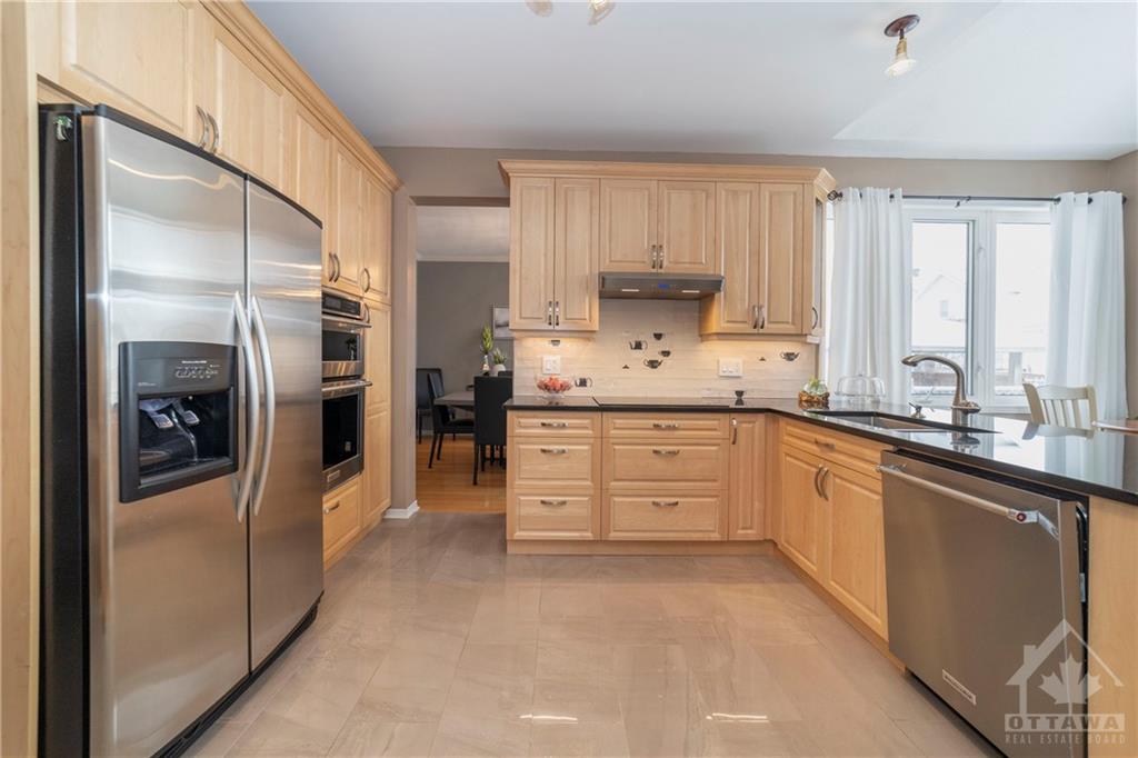 Listing 1331169 - Large Photo # 8