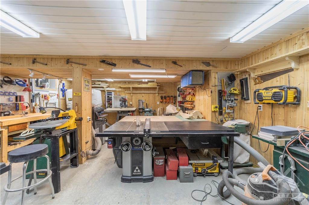 Listing 1331169 - Large Photo # 27