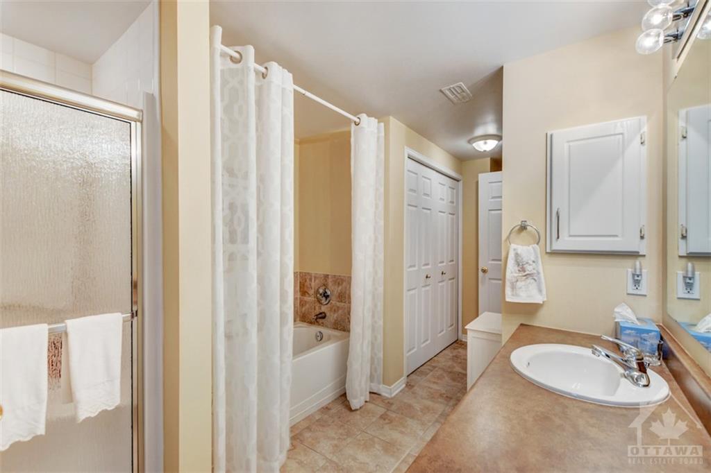 Listing 1332444 - Large Photo # 19