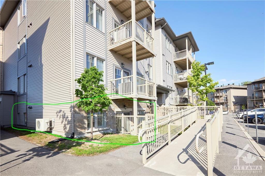 472 VIA VERONA Avenue, #2