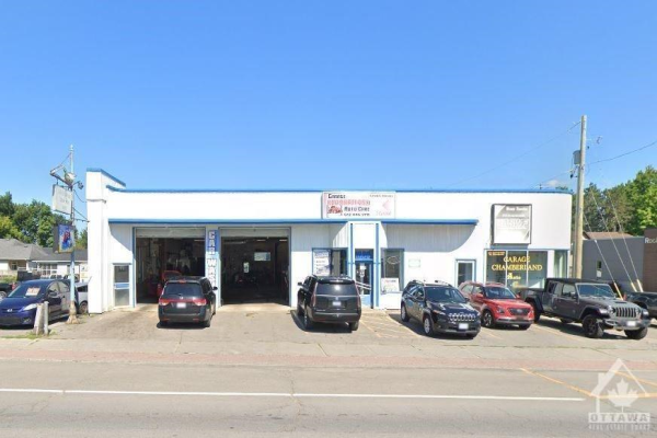 1898-1942 LAURIER Street, Rockland