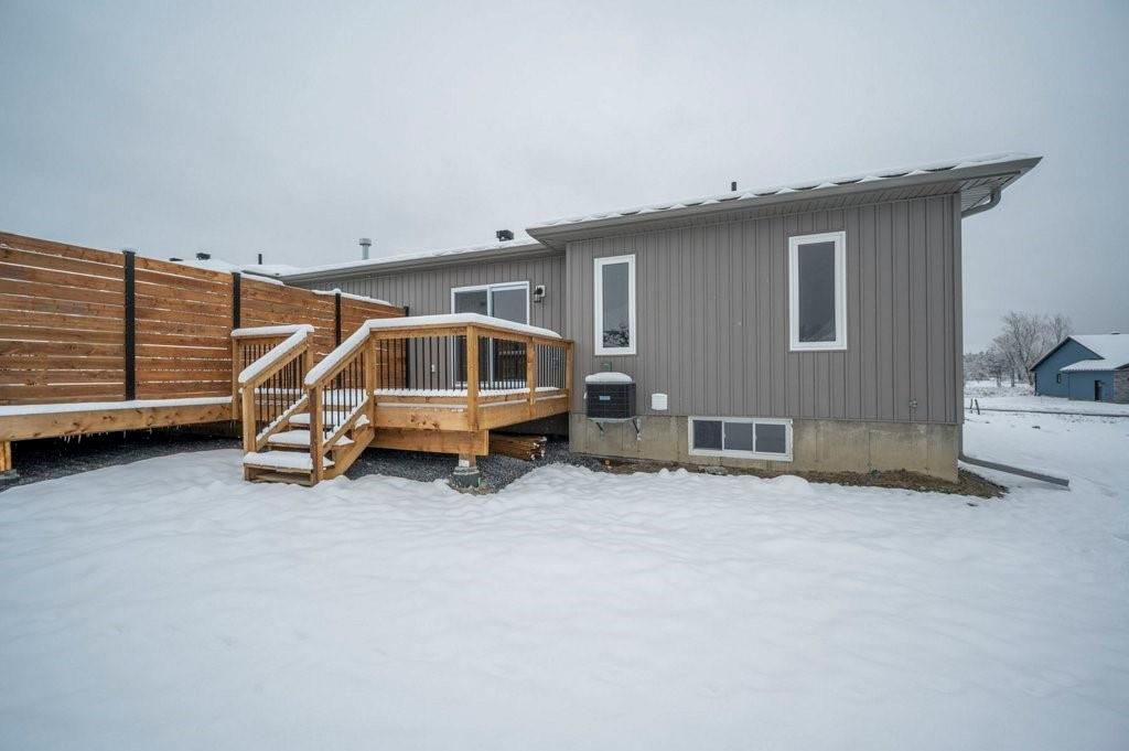 28 FORRESTER Way