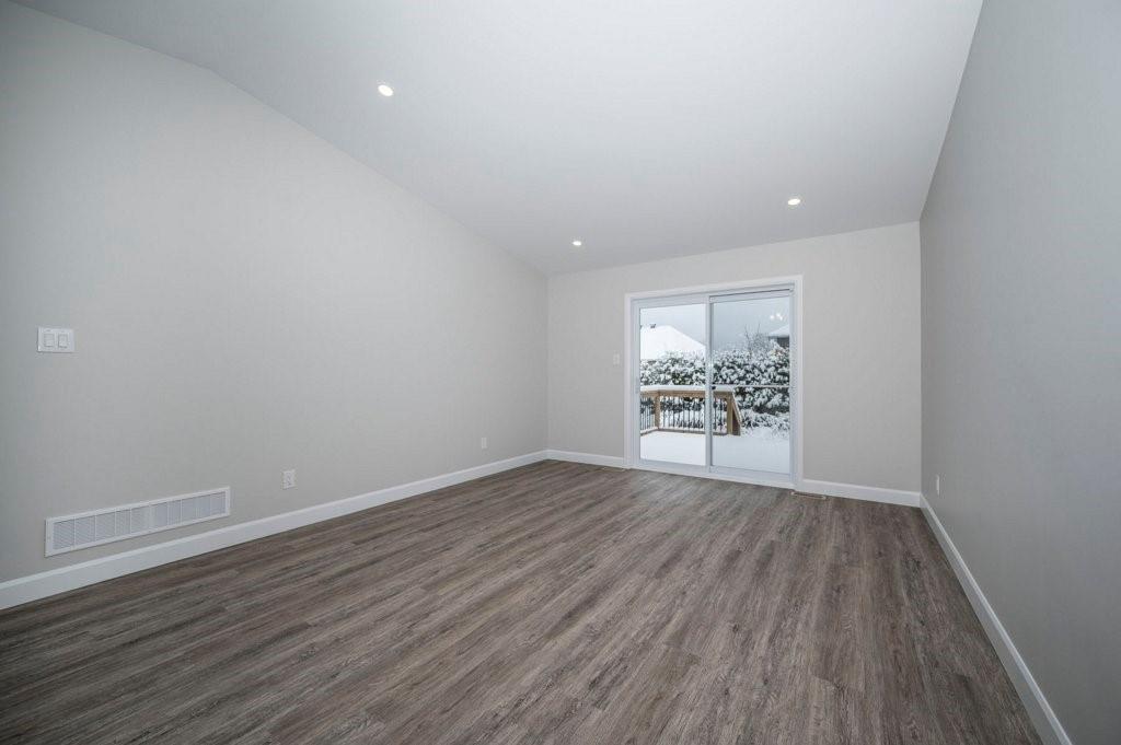 28 FORRESTER Way