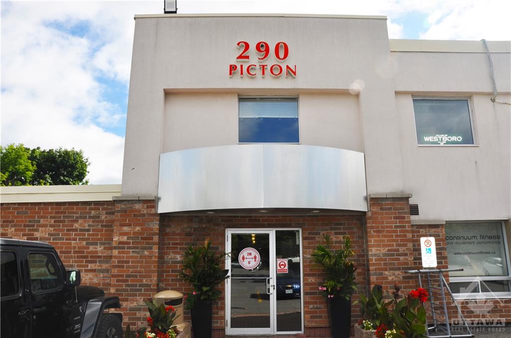 290 PICTON Avenue, #202