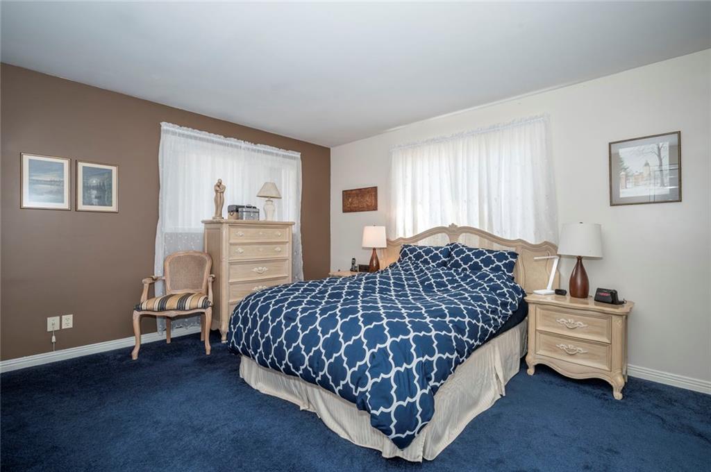 6266 MACDONALD Court