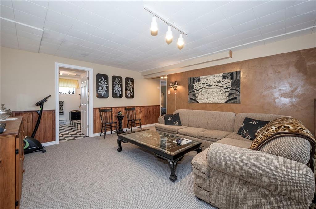6266 MACDONALD Court