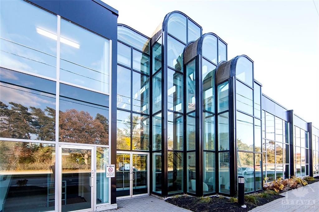 380 HUNT CLUB Road, #203