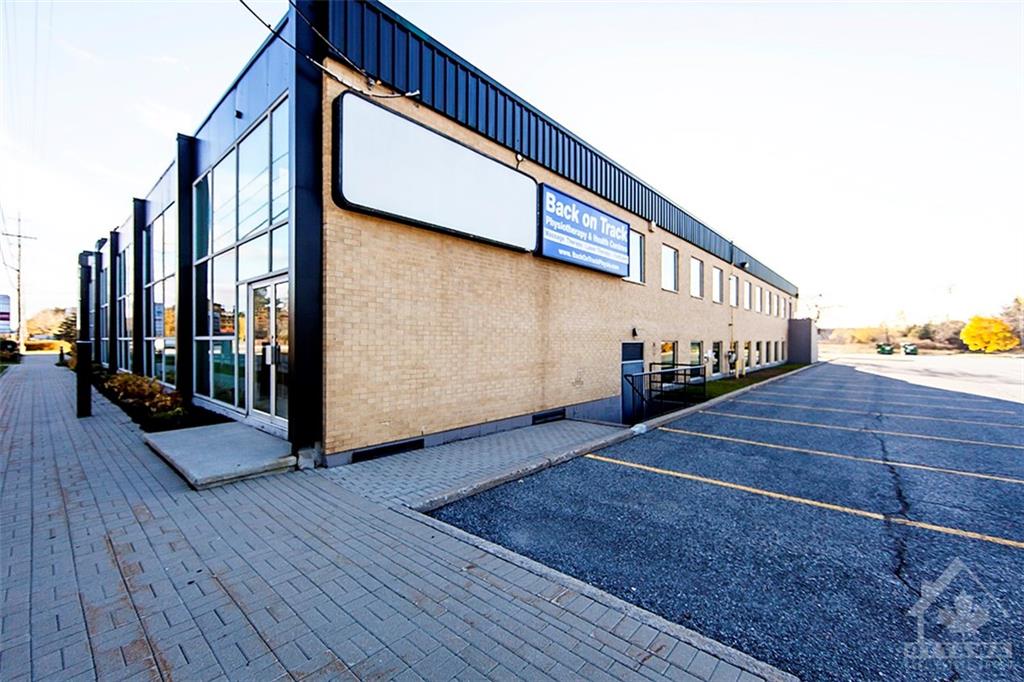 380 HUNT CLUB Road, #203