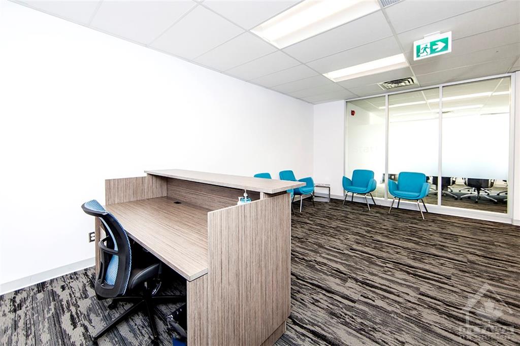 380 HUNT CLUB Road, #203
