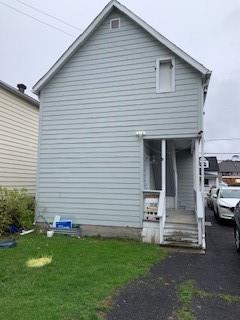 323-323A FIRST ST W Street