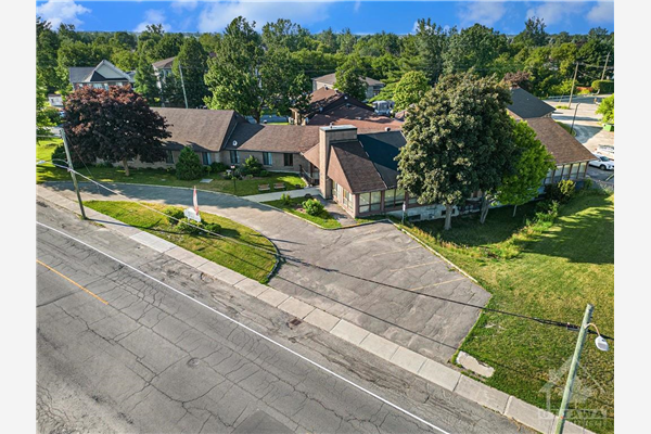 915 NOTRE DAME Street, Embrun
