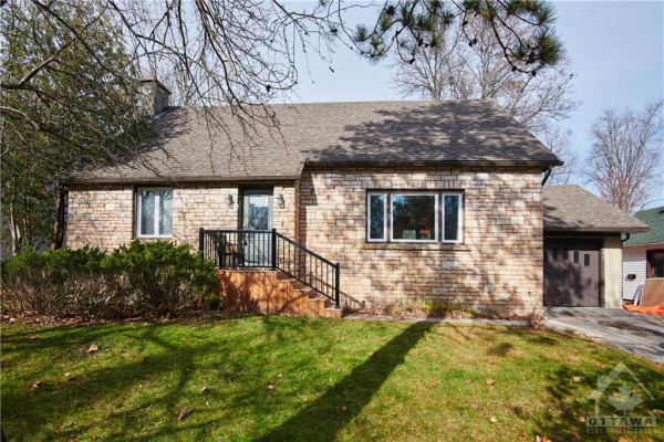 341 CUNNINGHAM Avenue, Ottawa