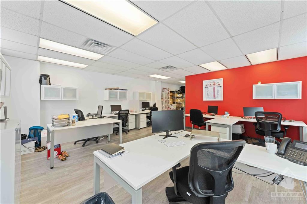 2197 RIVERSIDE Drive, #203