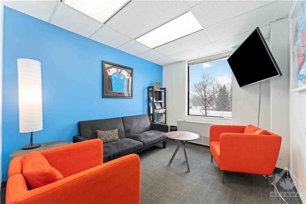 2197 RIVERSIDE Drive, #203