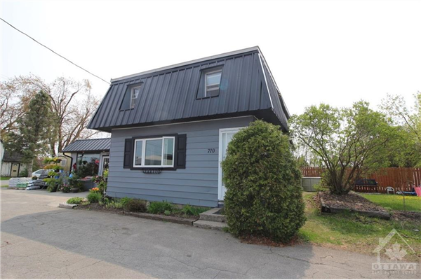 708-710 RIDEAU Street, Kemptville