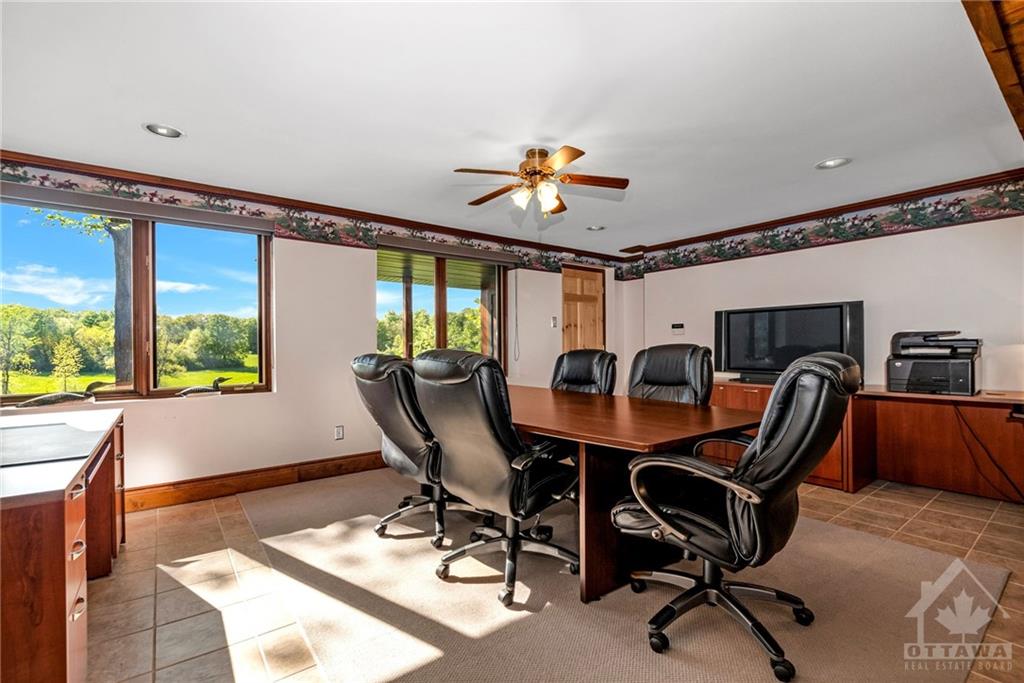 880 TOWNLINE Road