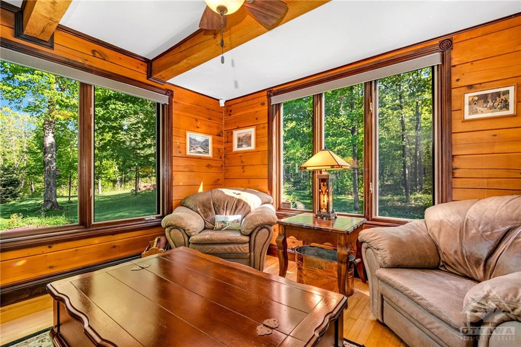 880 TOWNLINE Road