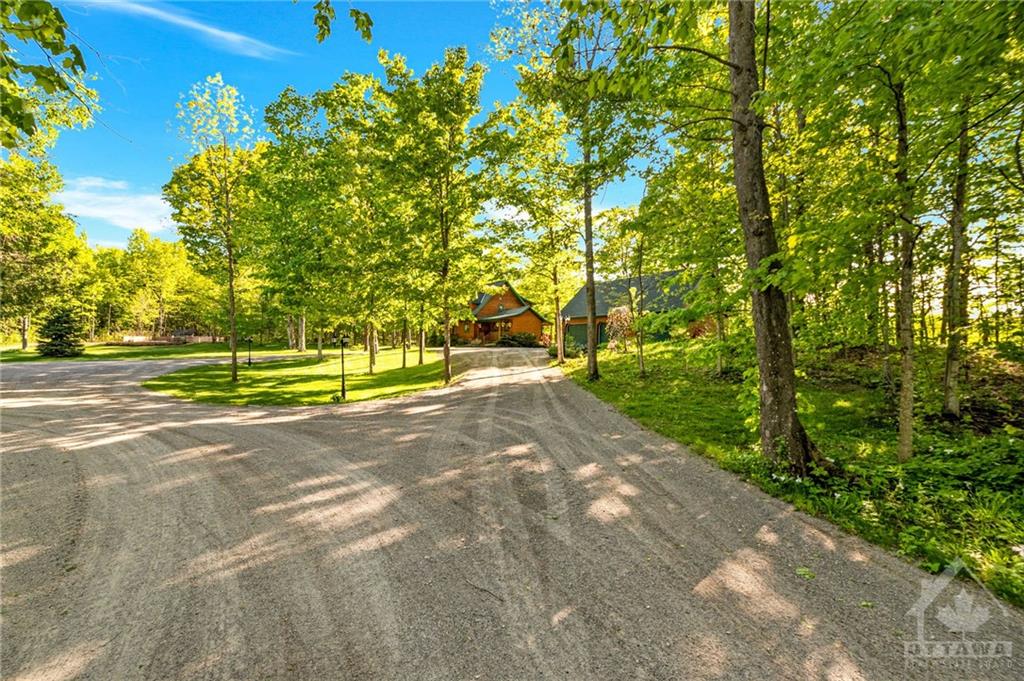 880 TOWNLINE Road