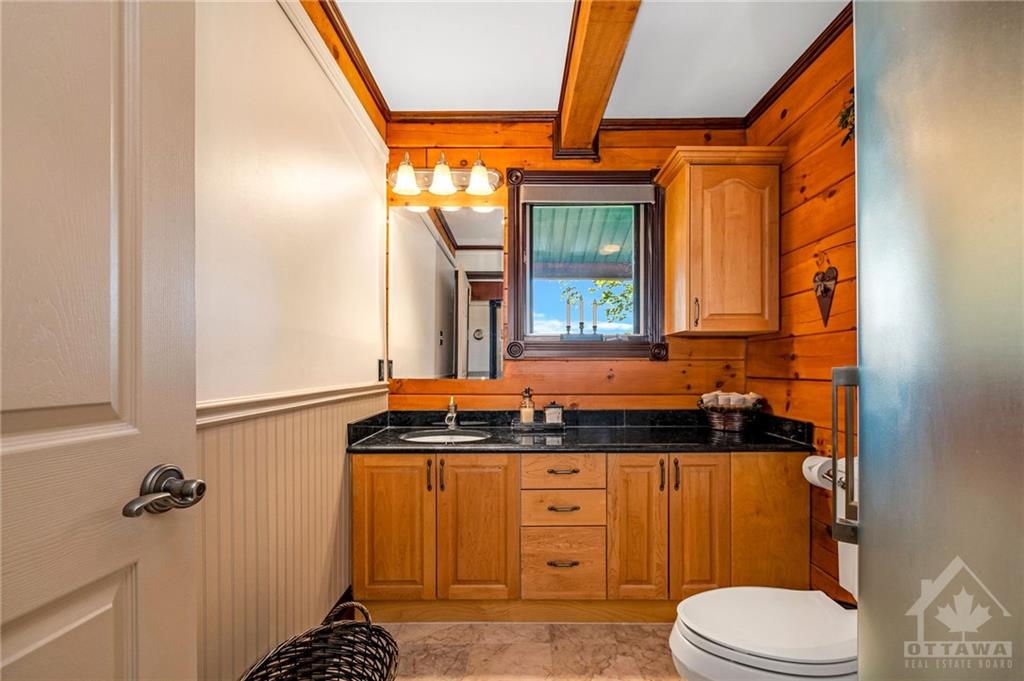 880 TOWNLINE Road