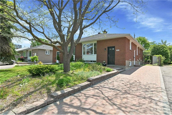 1062 ALDEA Avenue, Ottawa