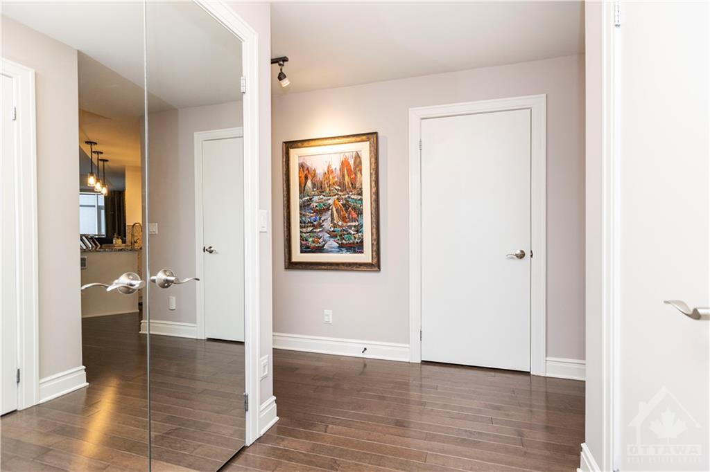 85 BRONSON Avenue, #806