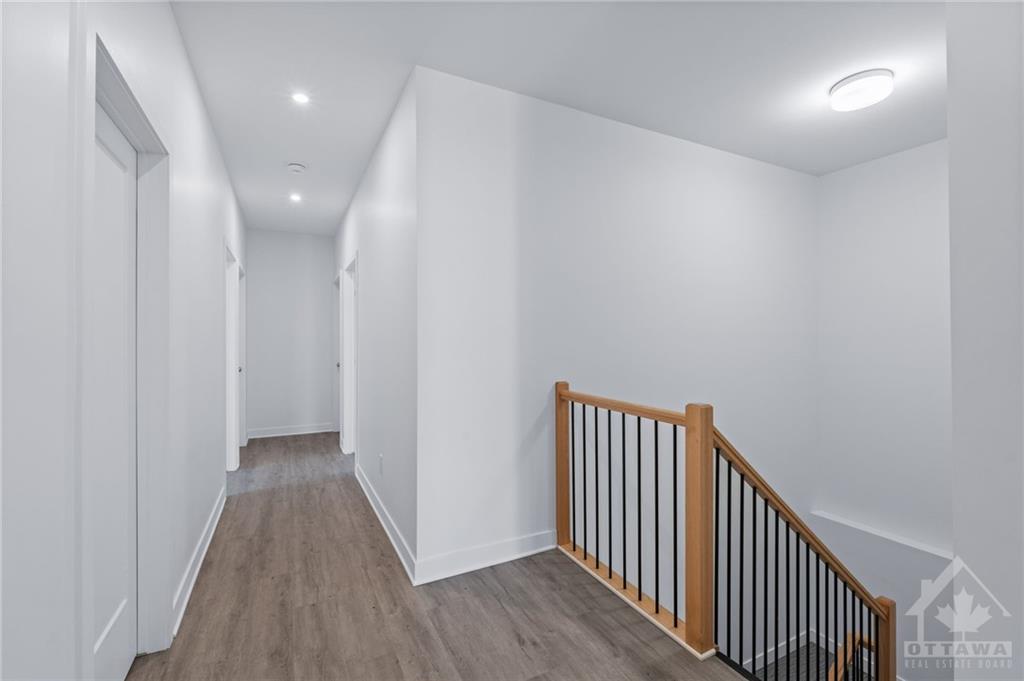 442 SUNNYSIDE Avenue