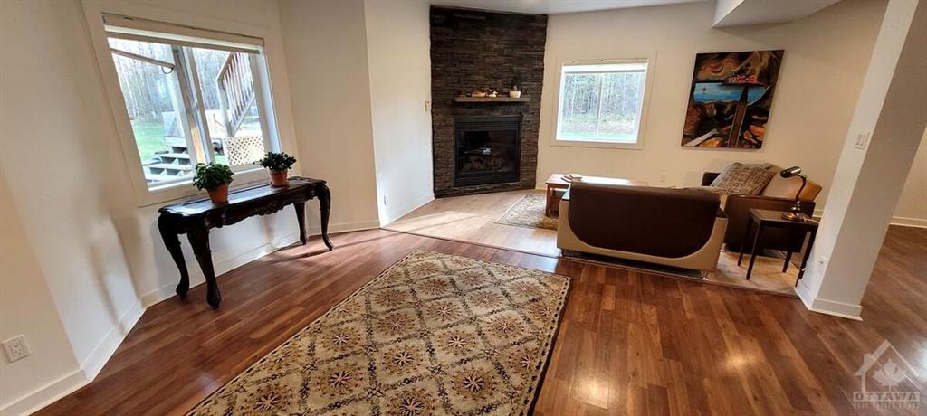 6737 6TH CONCESSION Road