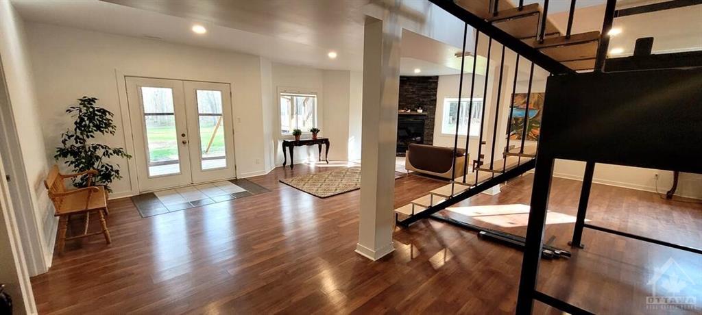 6737 6TH CONCESSION Road