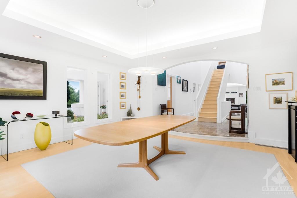 1270 ROYAL PALM Crescent
