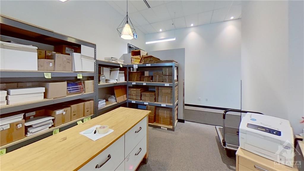 495 RICHMOND Road, #101