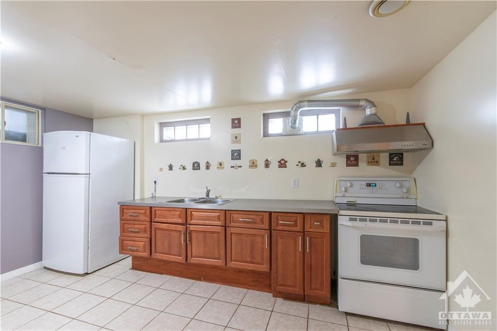 223 ROGER Road